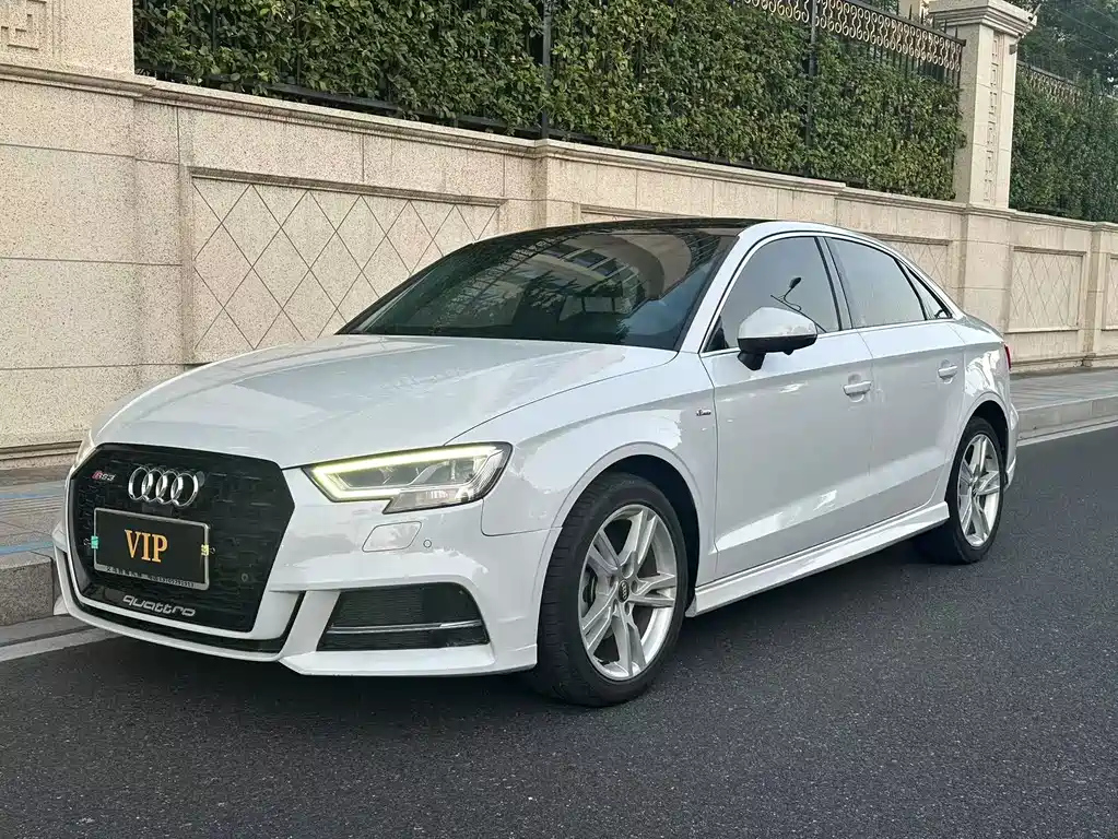 AUDI A3 2019