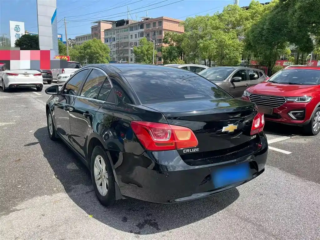 CHEVROLET CRUZE 2015
