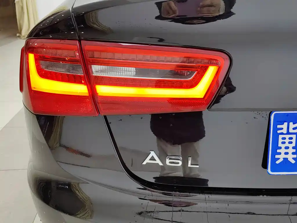 AUDI A6L 2014