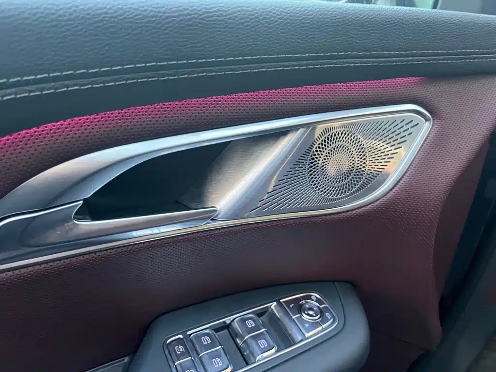 HONGQI HQ9 2023