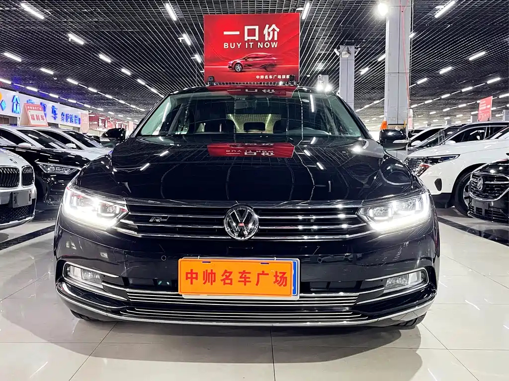 VOLKSWAGEN MAGOTAN 2018