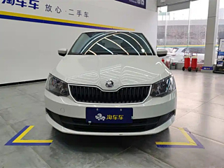 SKODA FASCIA 2017