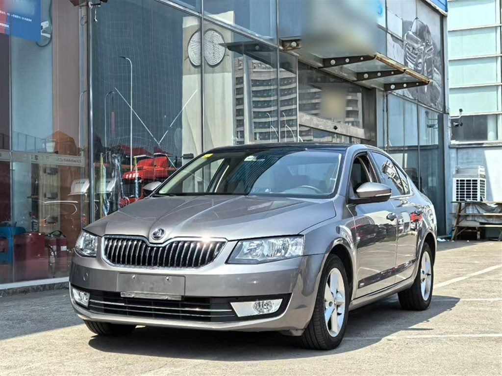 SKODA OCTAVIA 2015