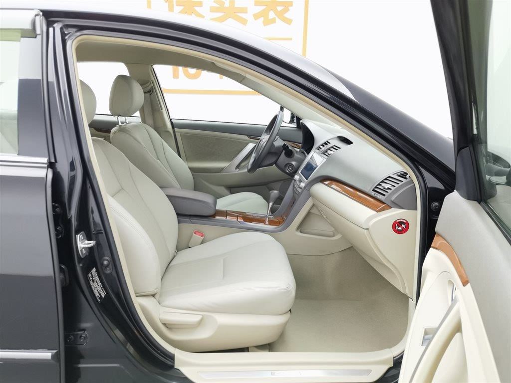 TOYOTA CAMRY 2013