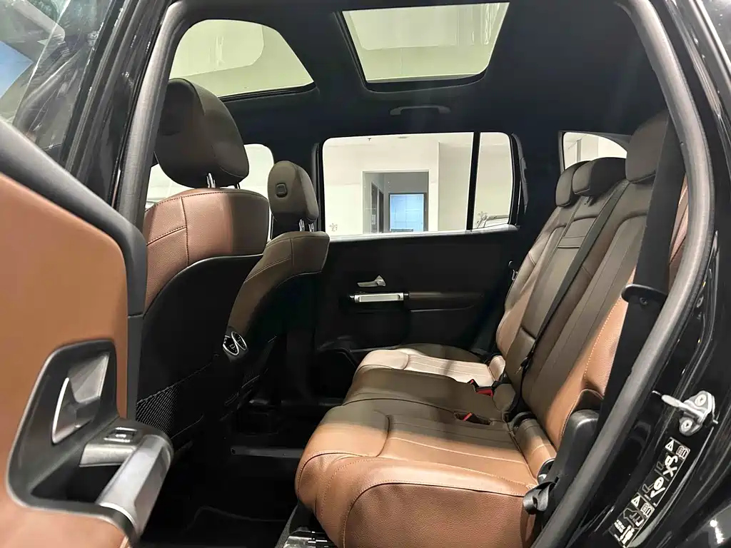 MERCEDES BENZ GLB 2022