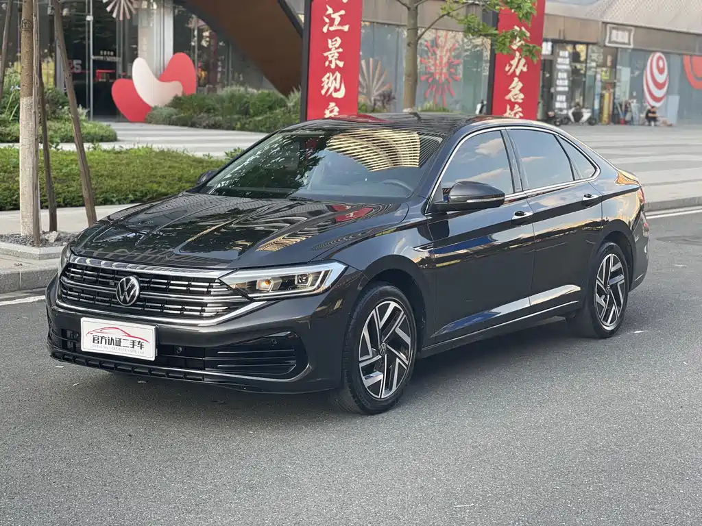 VOLKSWAGEN SAGITAR 2023