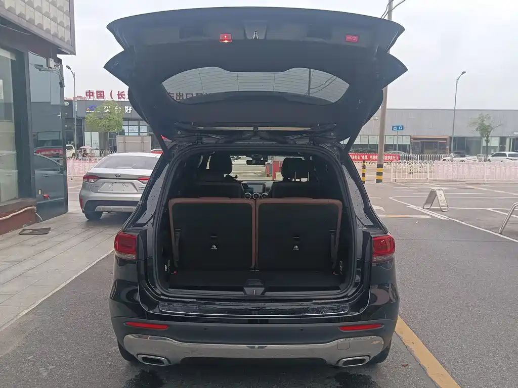 MERCEDES BENZ GLB 2020