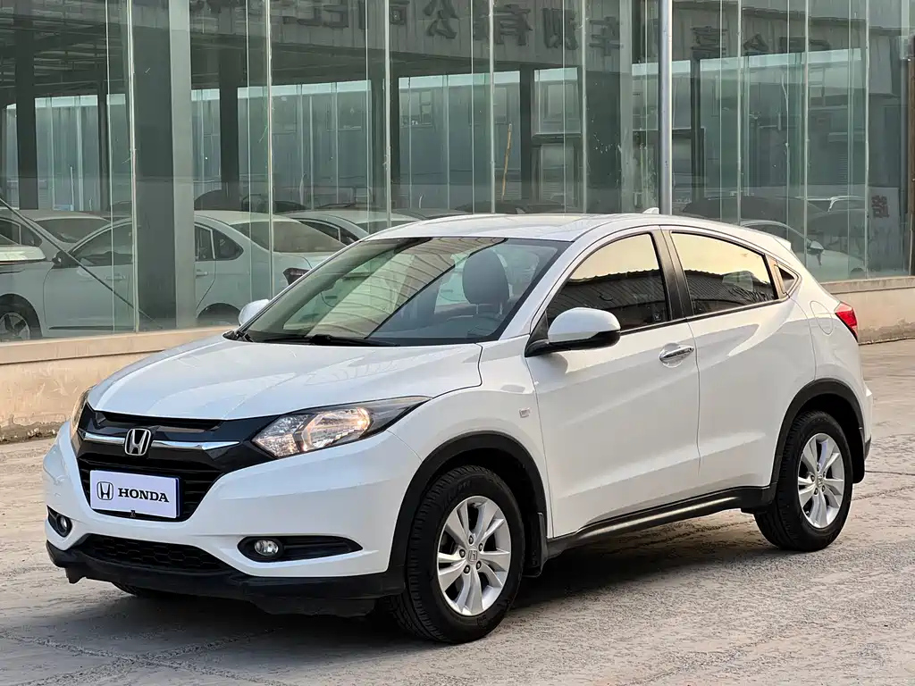 HONDA VEZEL 2015