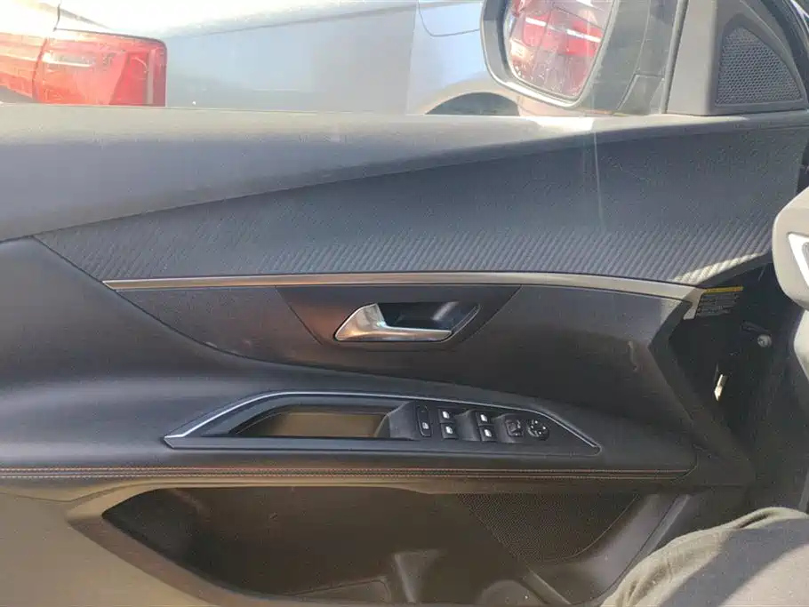PEUGEOT 4008 2019