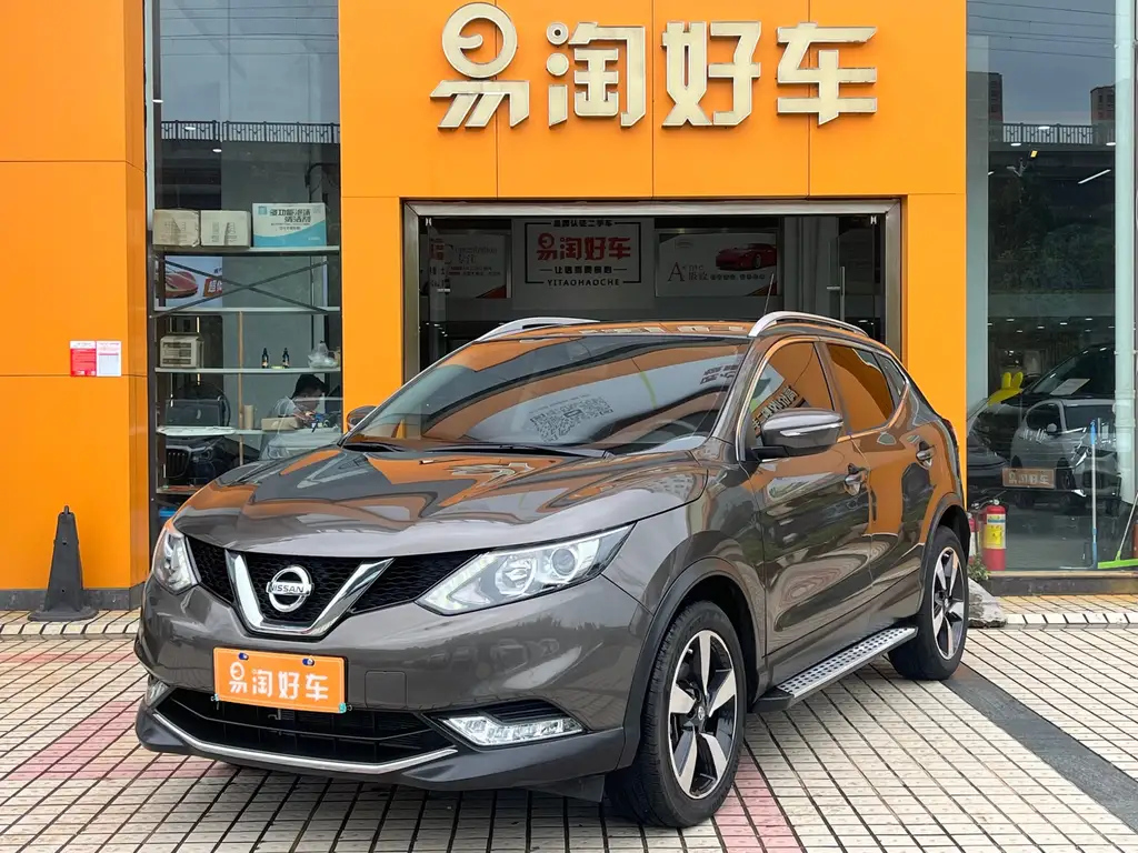 NISSAN QASHQAI 2017