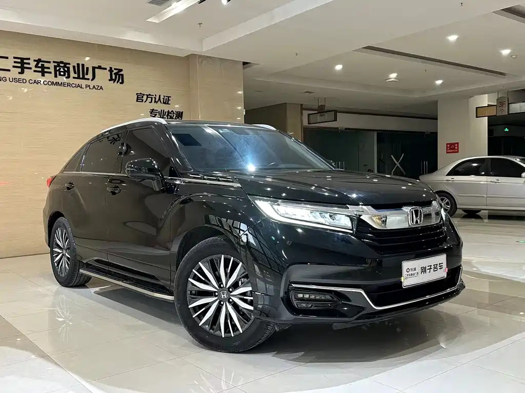 HONDA AVANCIER 2022