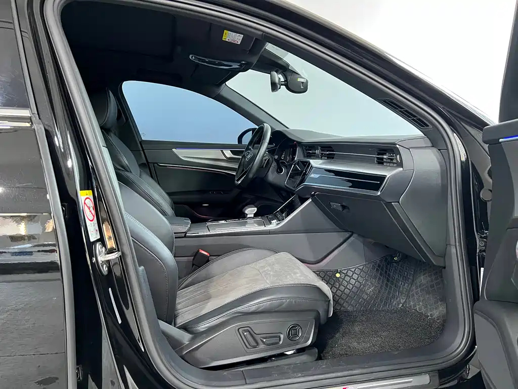 AUDI A6L 2022