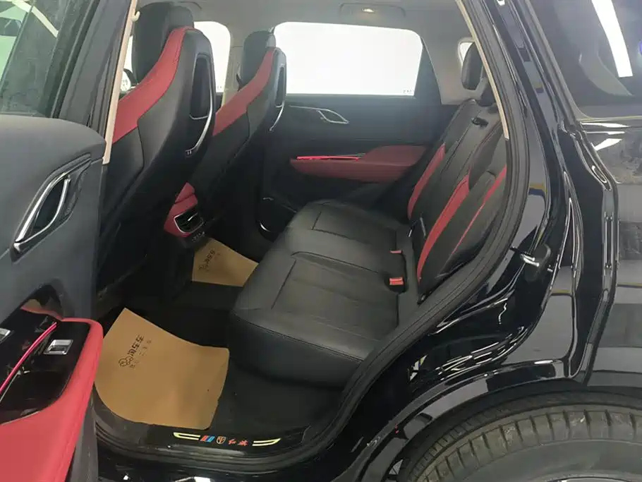 HONGQI HS3 2024