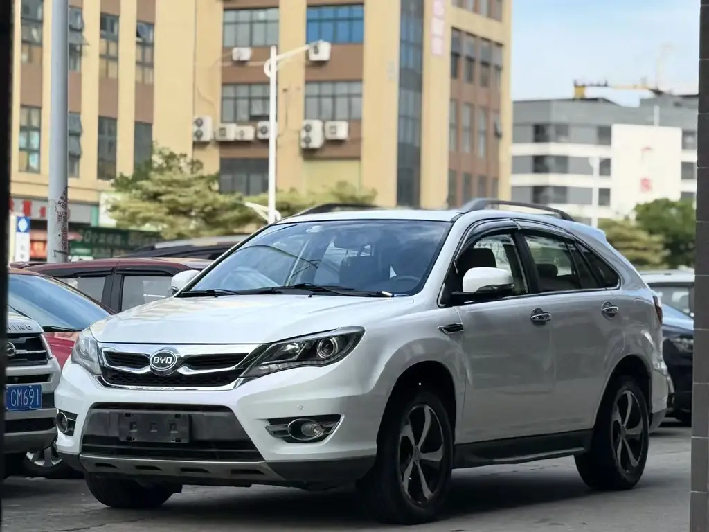 BYD S7 2016