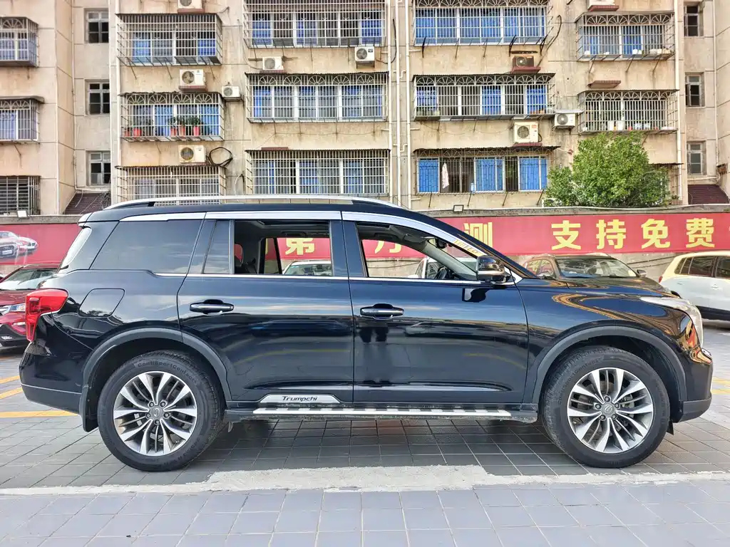 TRUMPCHI GS8 2017