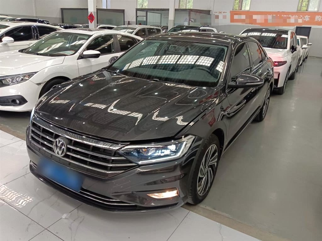 VOLKSWAGEN SAGITAR 2021