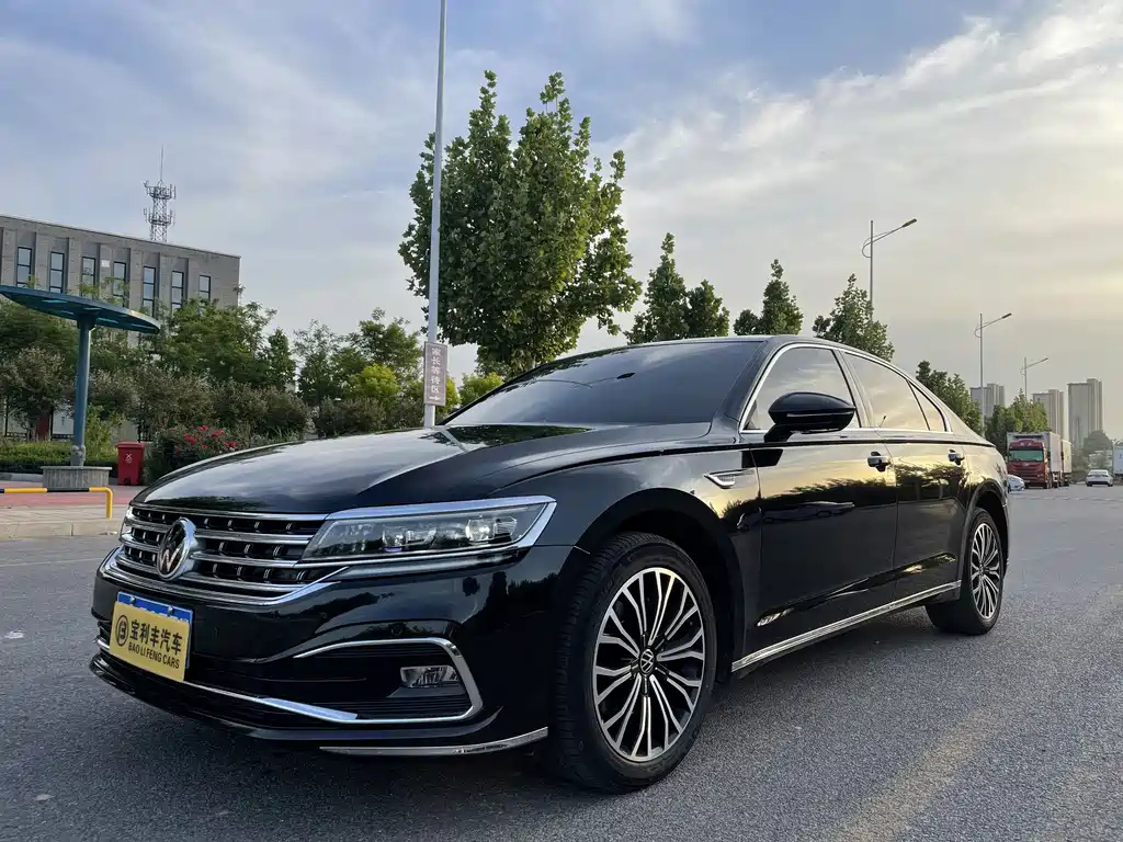 VOLKSWAGEN PHIDEON 2021