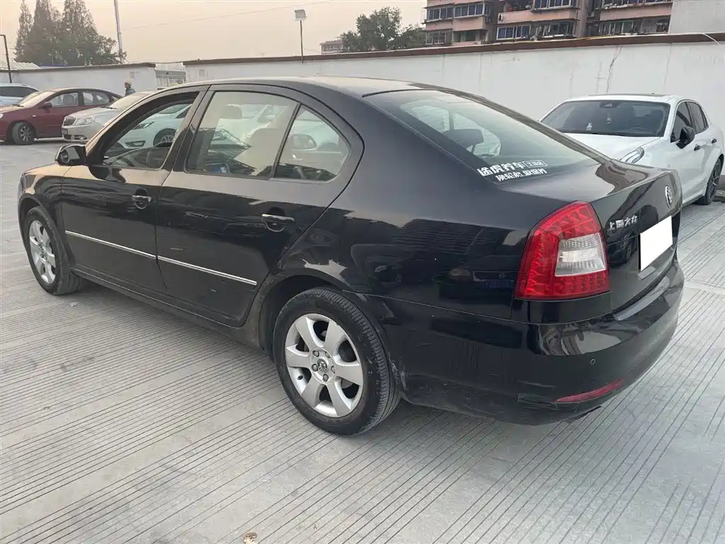 SKODA OCTAVIA 2011