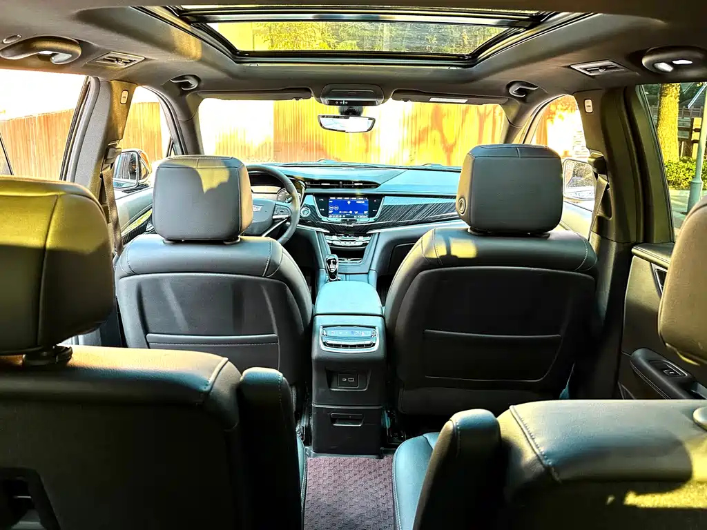 CADILLAC XT6 2021