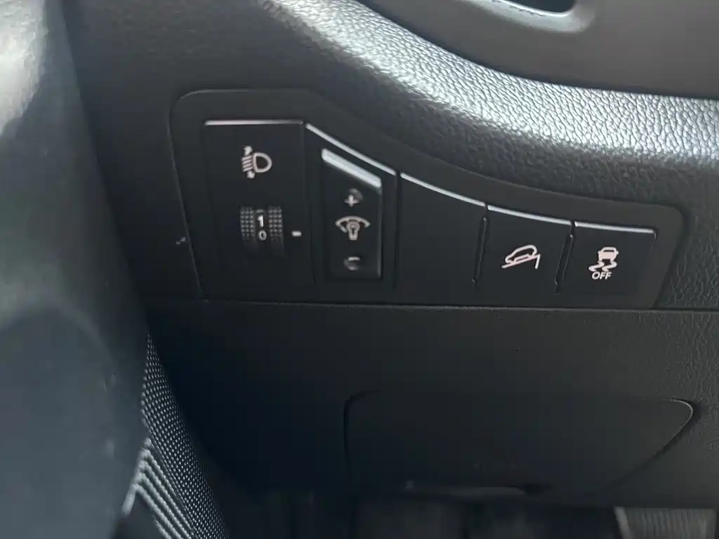 KIA SPORTAGE 2012