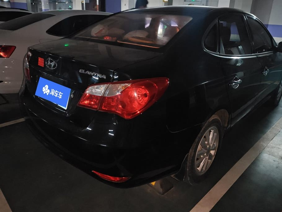 HYUNDAI CELESTA 2015