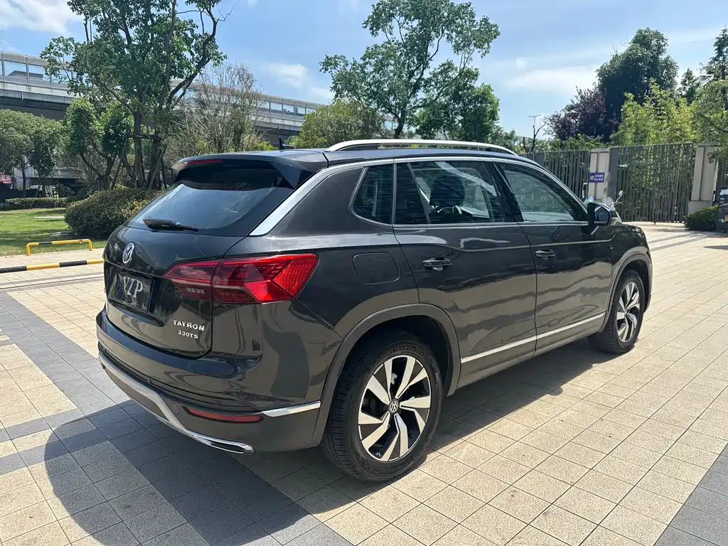 VOLKSWAGEN TAYRON 2020