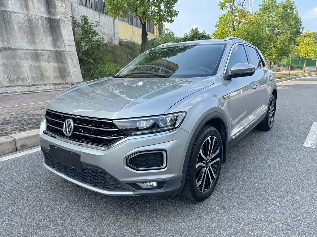 VOLKSWAGEN T-ROC TANGE 2021