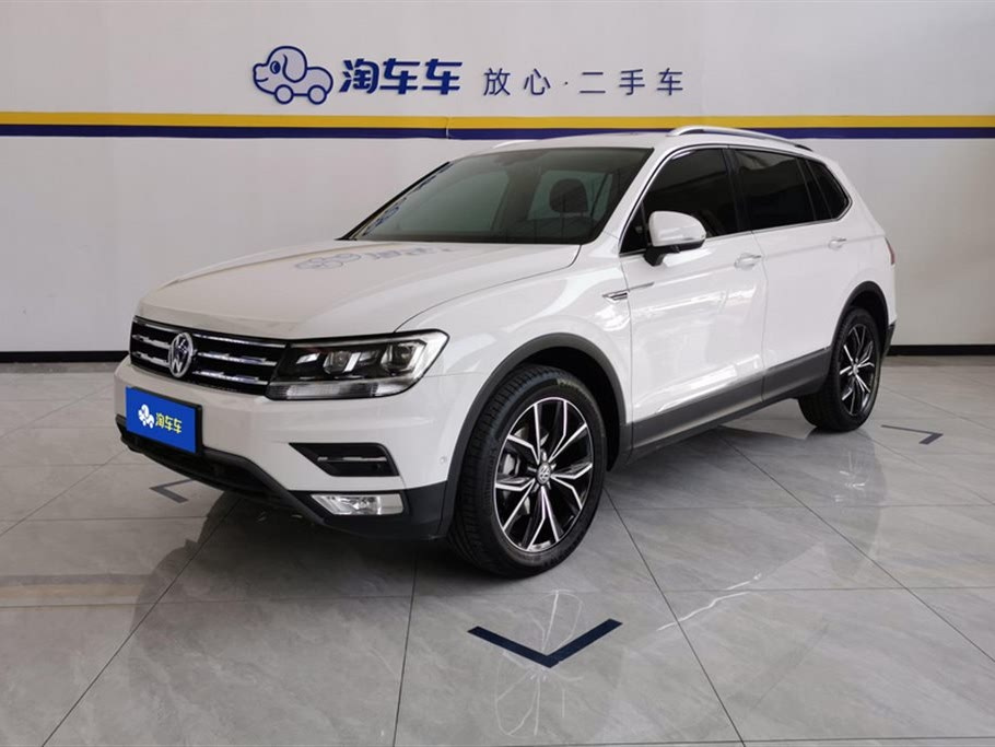 VOLKSWAGEN TIGUAN L 2020