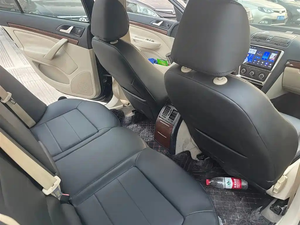 SKODA OCTAVIA 2011
