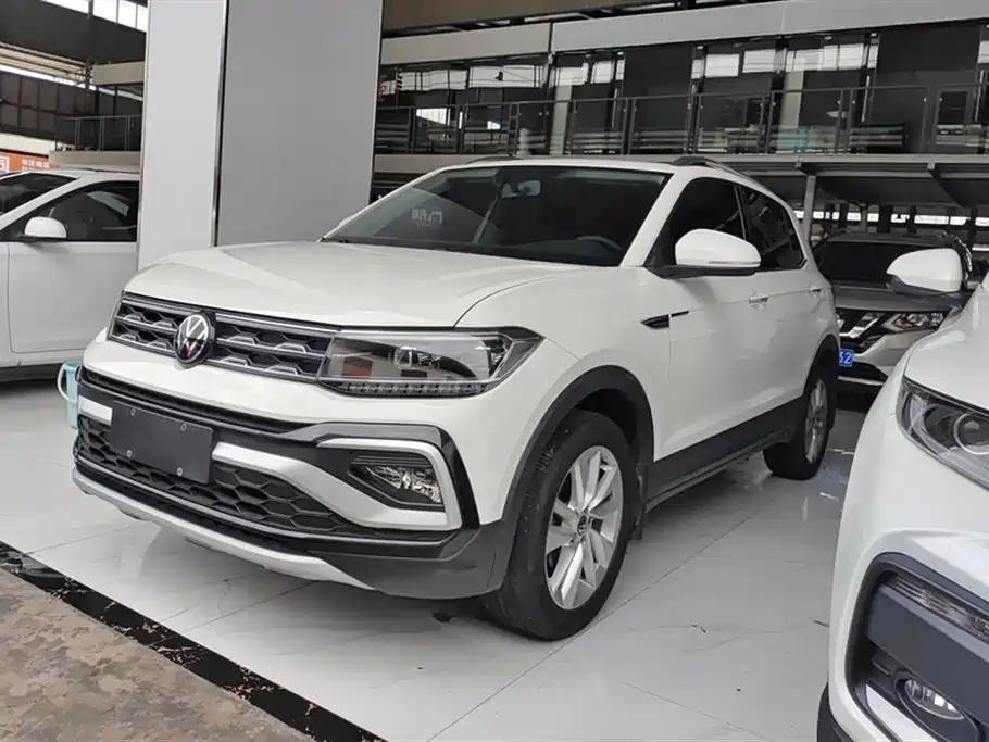 VOLKSWAGEN T-CROSS 2020