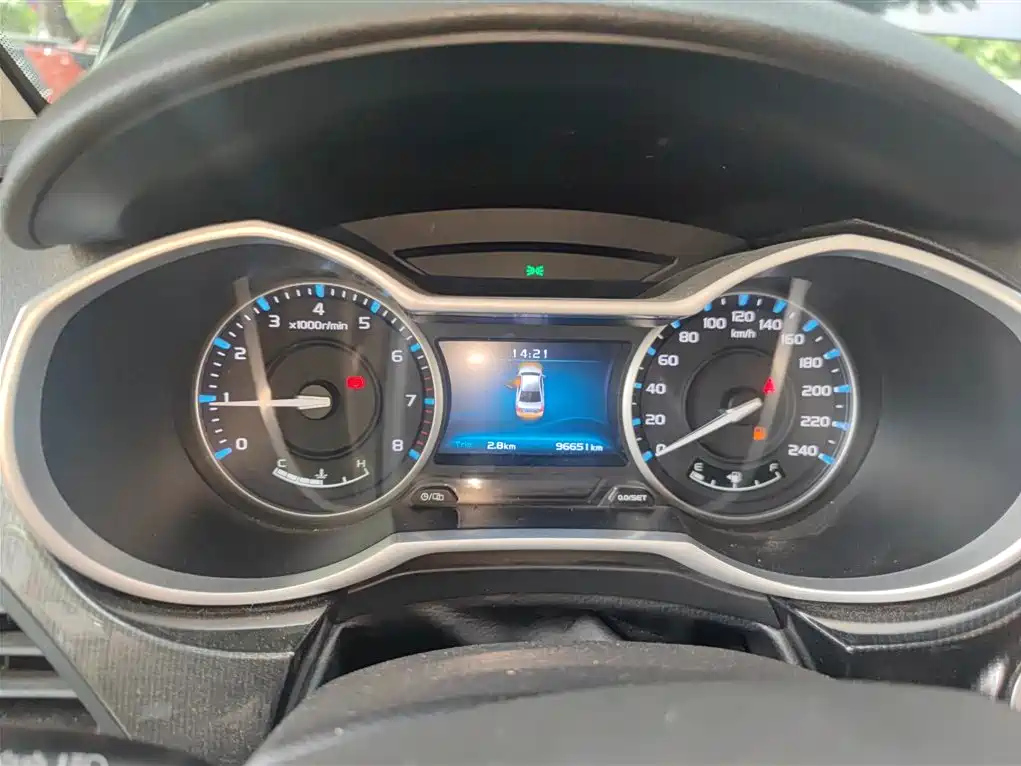 GEELY AUTO EMGRAND 2017