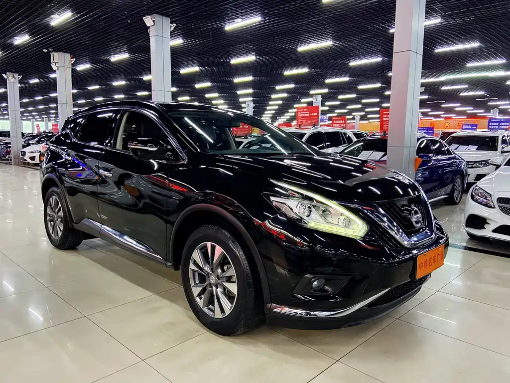 NISSAN MURANO 2020