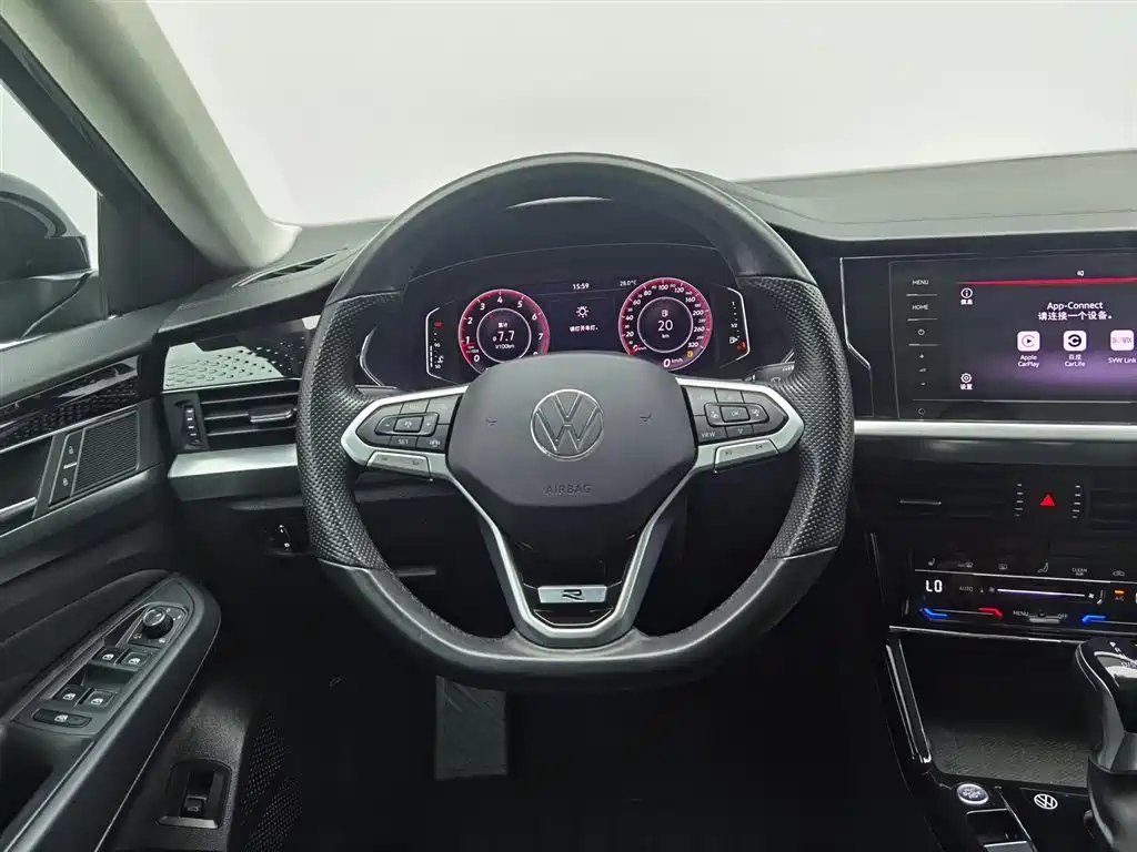 VOLKSWAGEN PASSAT 2022