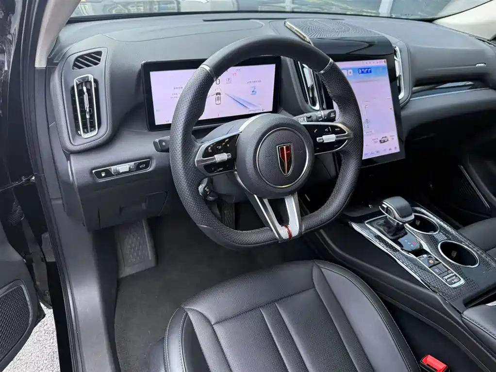 HONGQI HS3 PHEV 2024