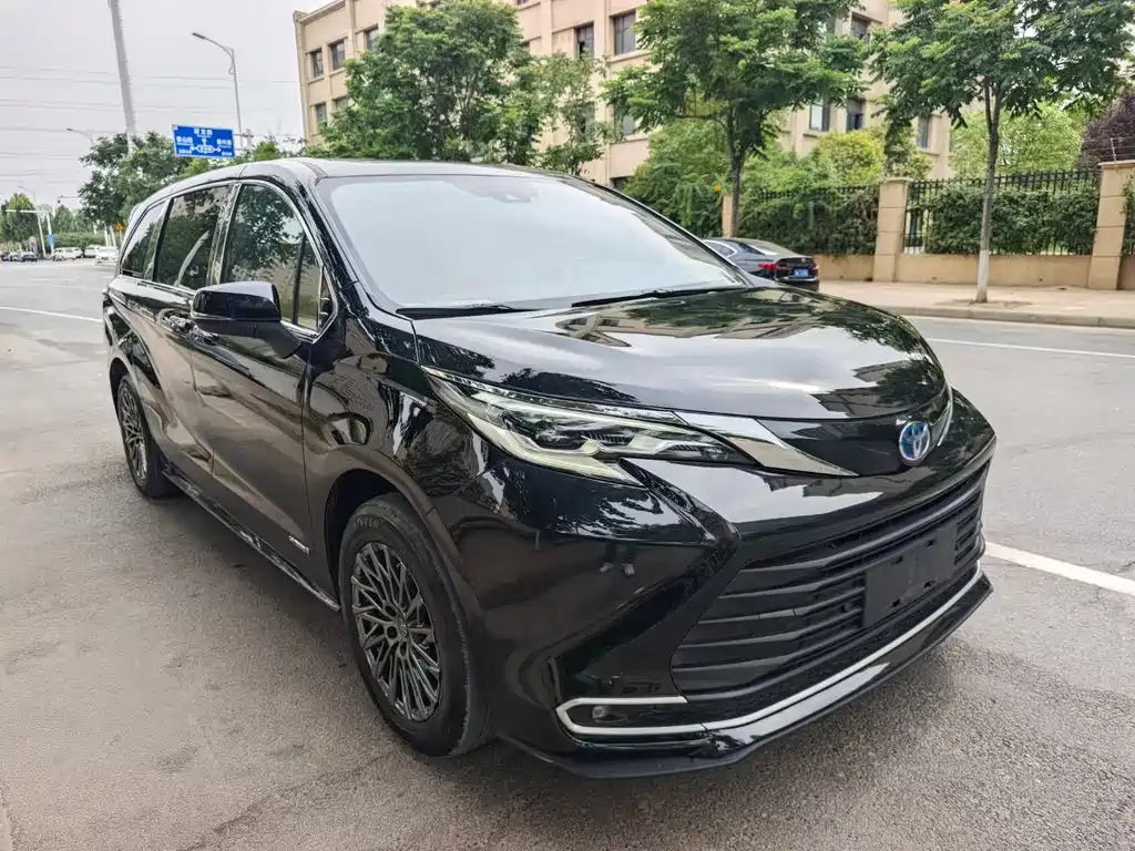 TOYOTA SIENNA SIENNA 2023