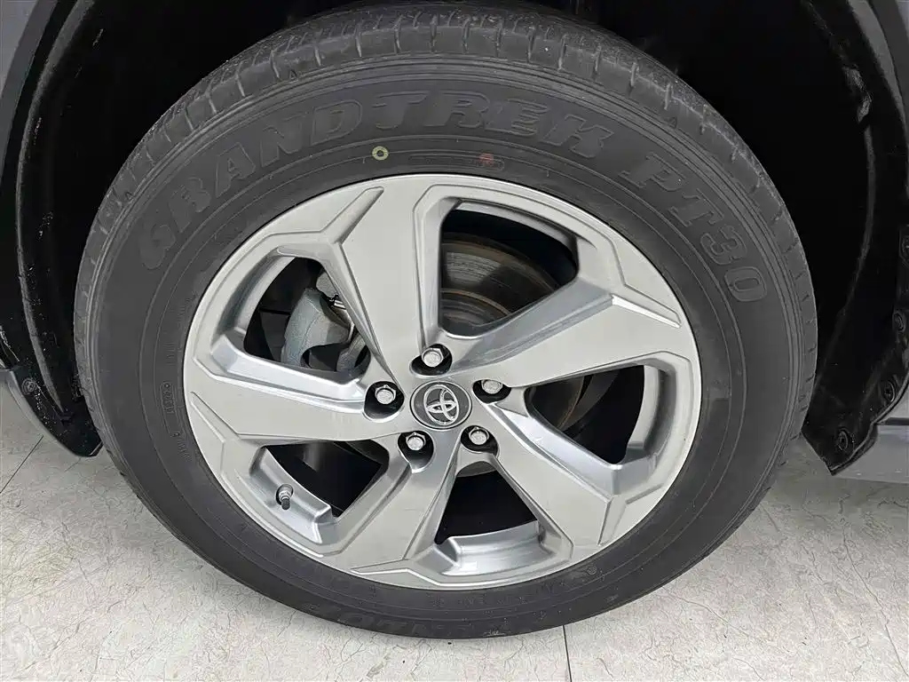 TOYOTA RAV4 RONGFANG 2021