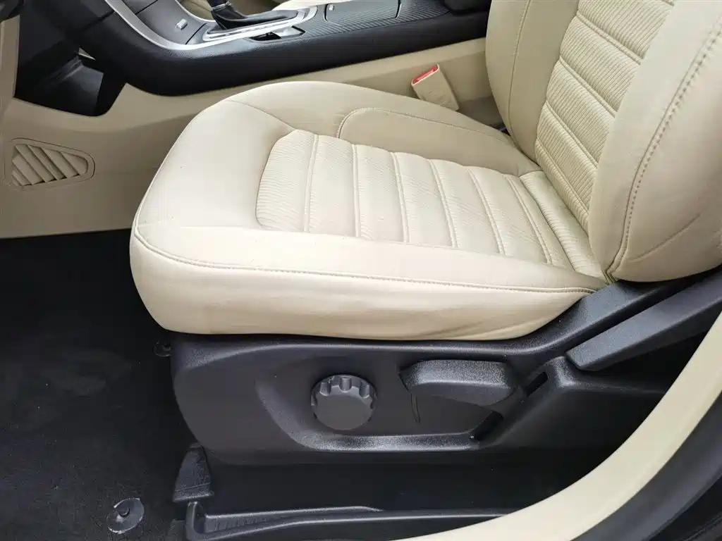FORD EDGE 2016