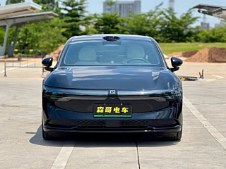 Заказать ZEEKR 007