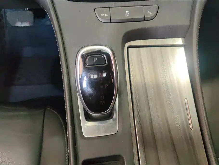BUICK LACROSSE 2019