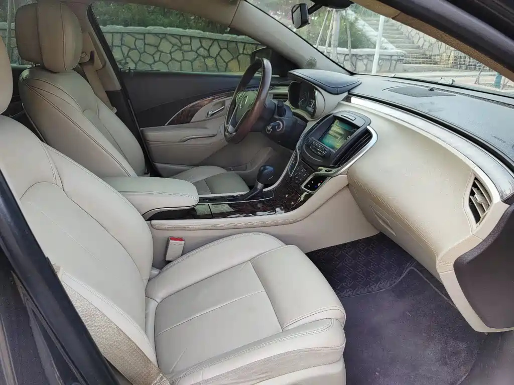 BUICK LACROSSE 2015