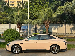 XPENG MOTORS MONA M03  2024 YEAR 620  RANGE 2024
