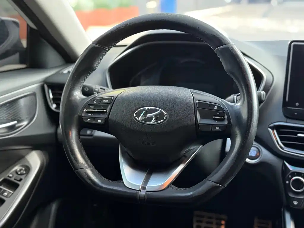 HYUNDAI LAFESTA 2019