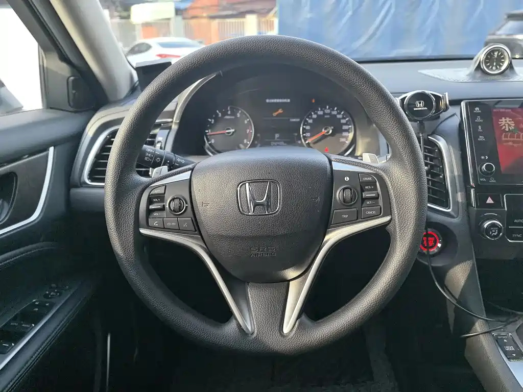 HONDA AVANCIER 2022