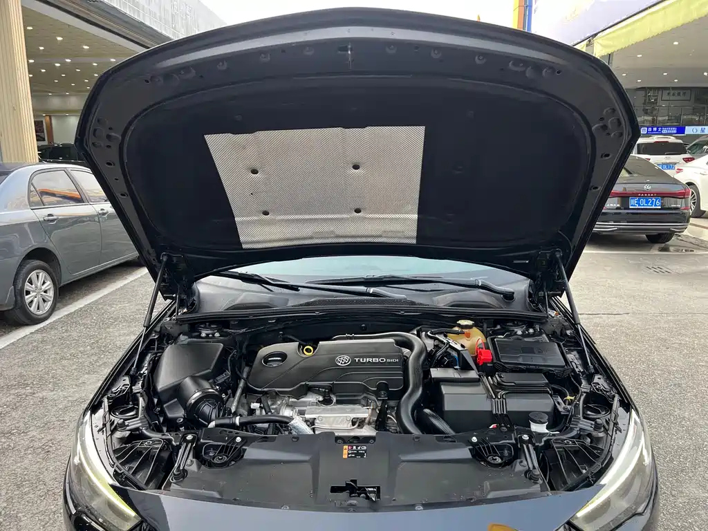 BUICK REGAL 2019