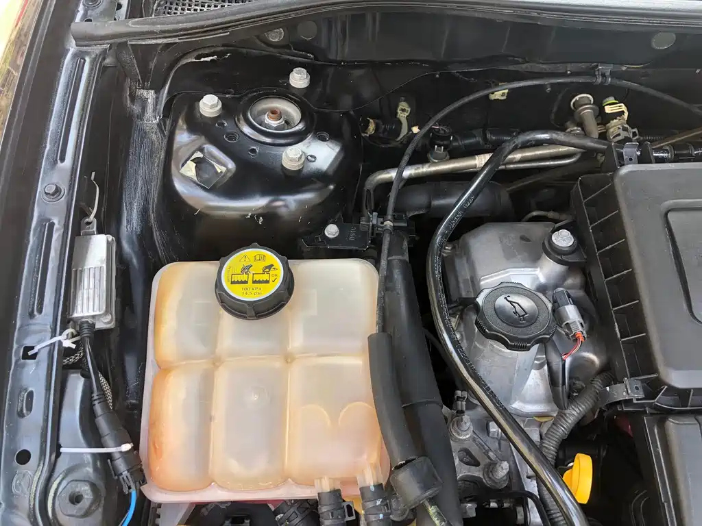 MAZDA 3 2010
