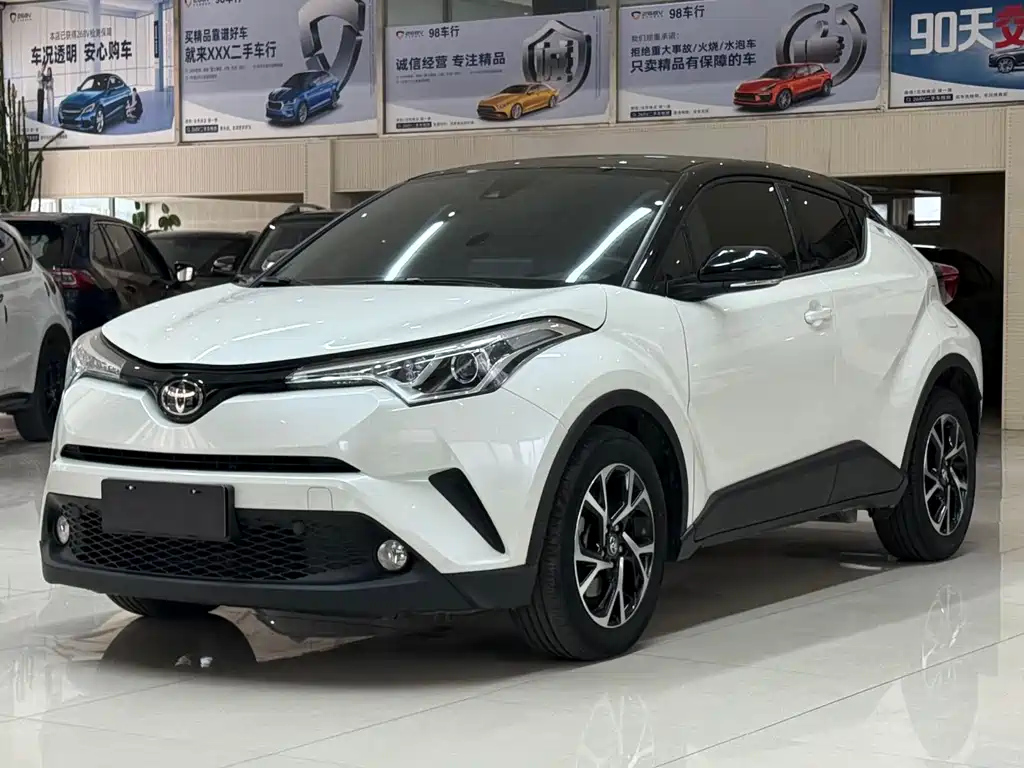 TOYOTA C-HR 2020