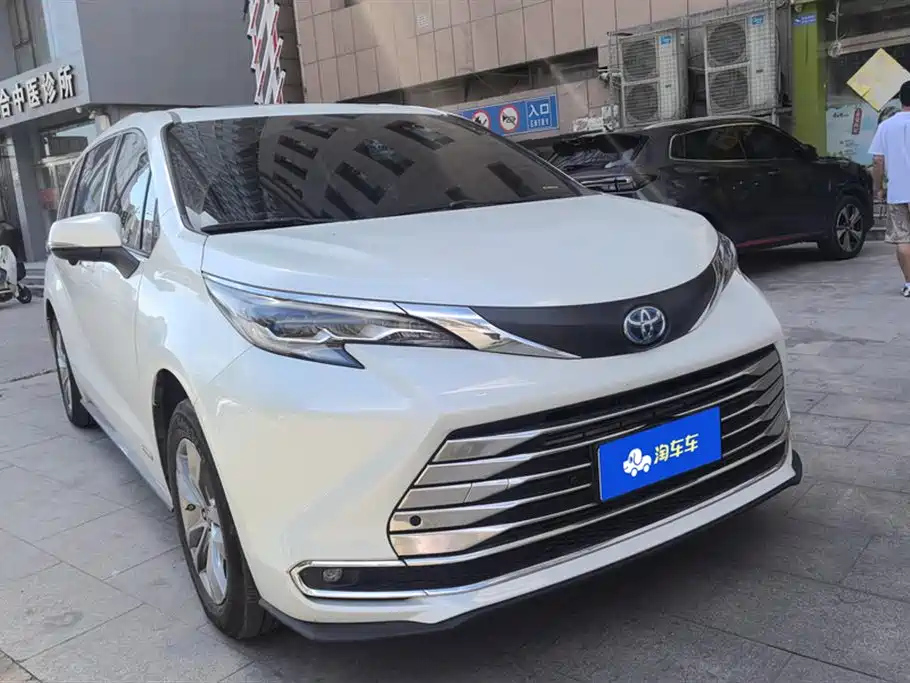 TOYOTA SIENNA SIENNA 2023