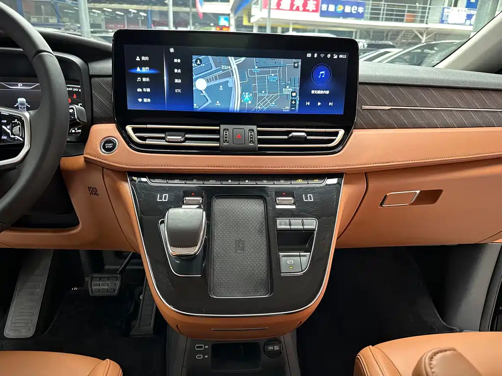 HONGQI HQ9 2023