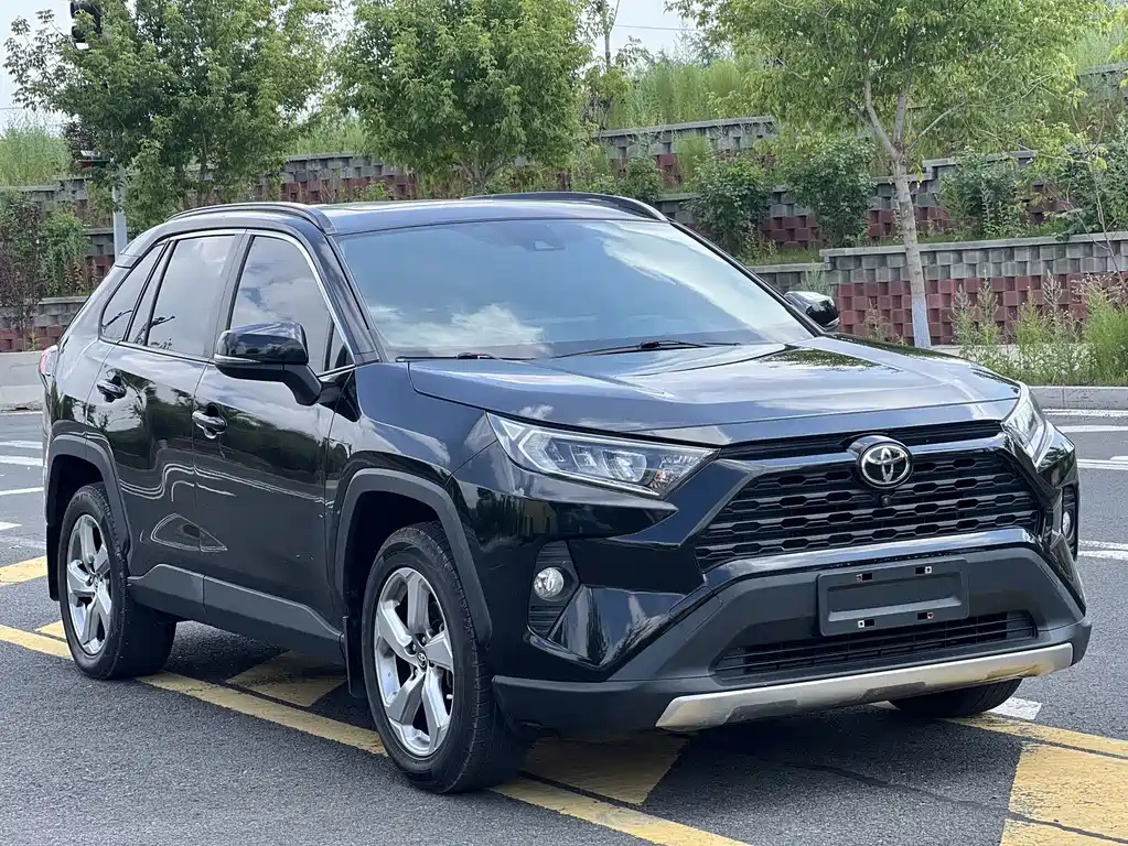 TOYOTA RAV4 RONGFANG 2021