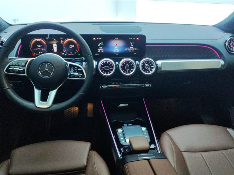 MERCEDES BENZ GLB 2022